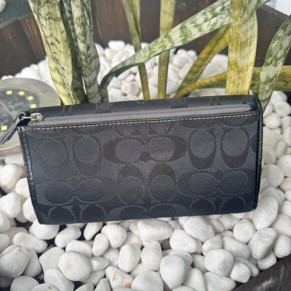 Coach Soho pleated signature Leather trifold Black and Gray check Wallet - Picture 2 of 10